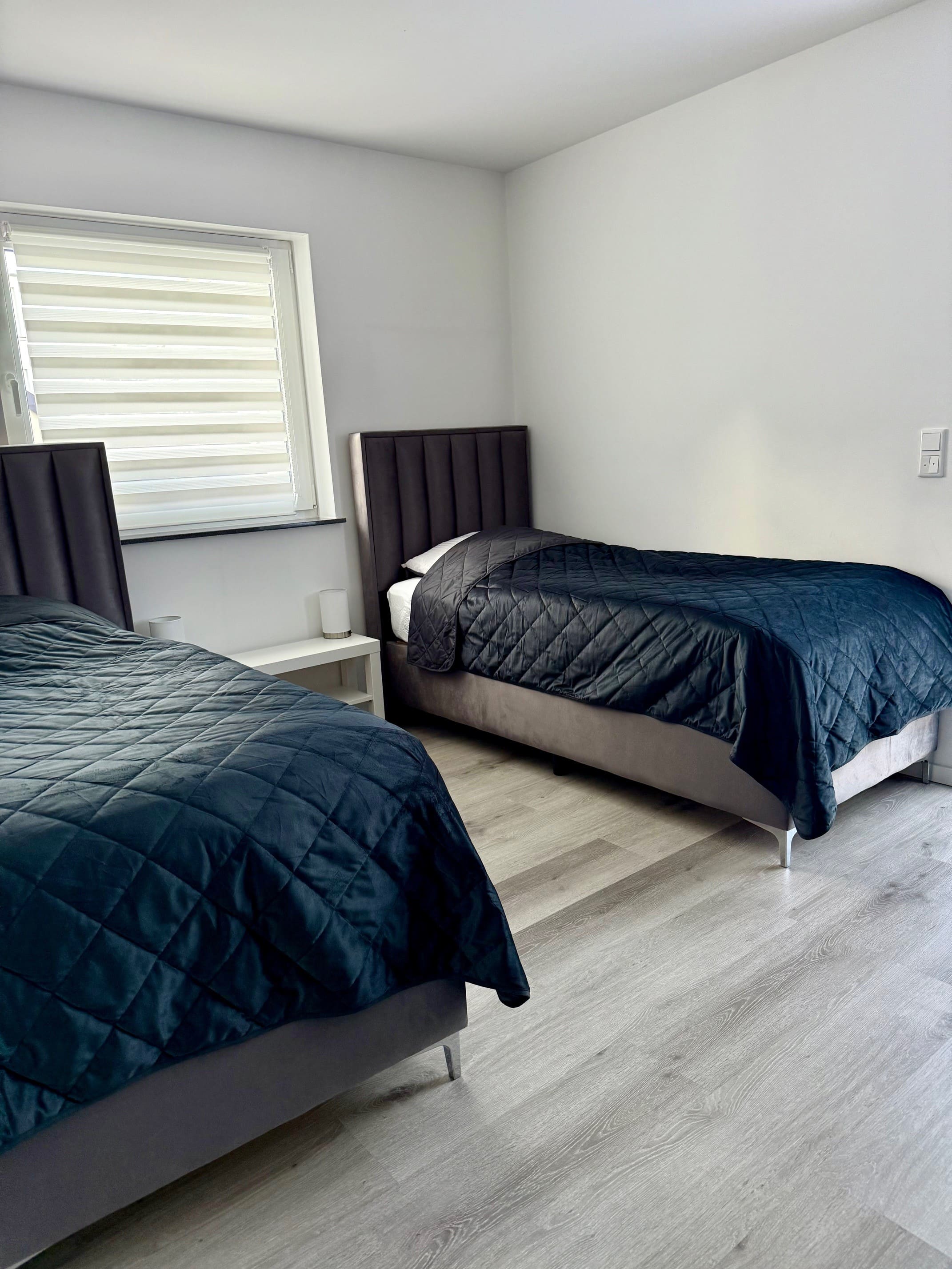 Apartment 002