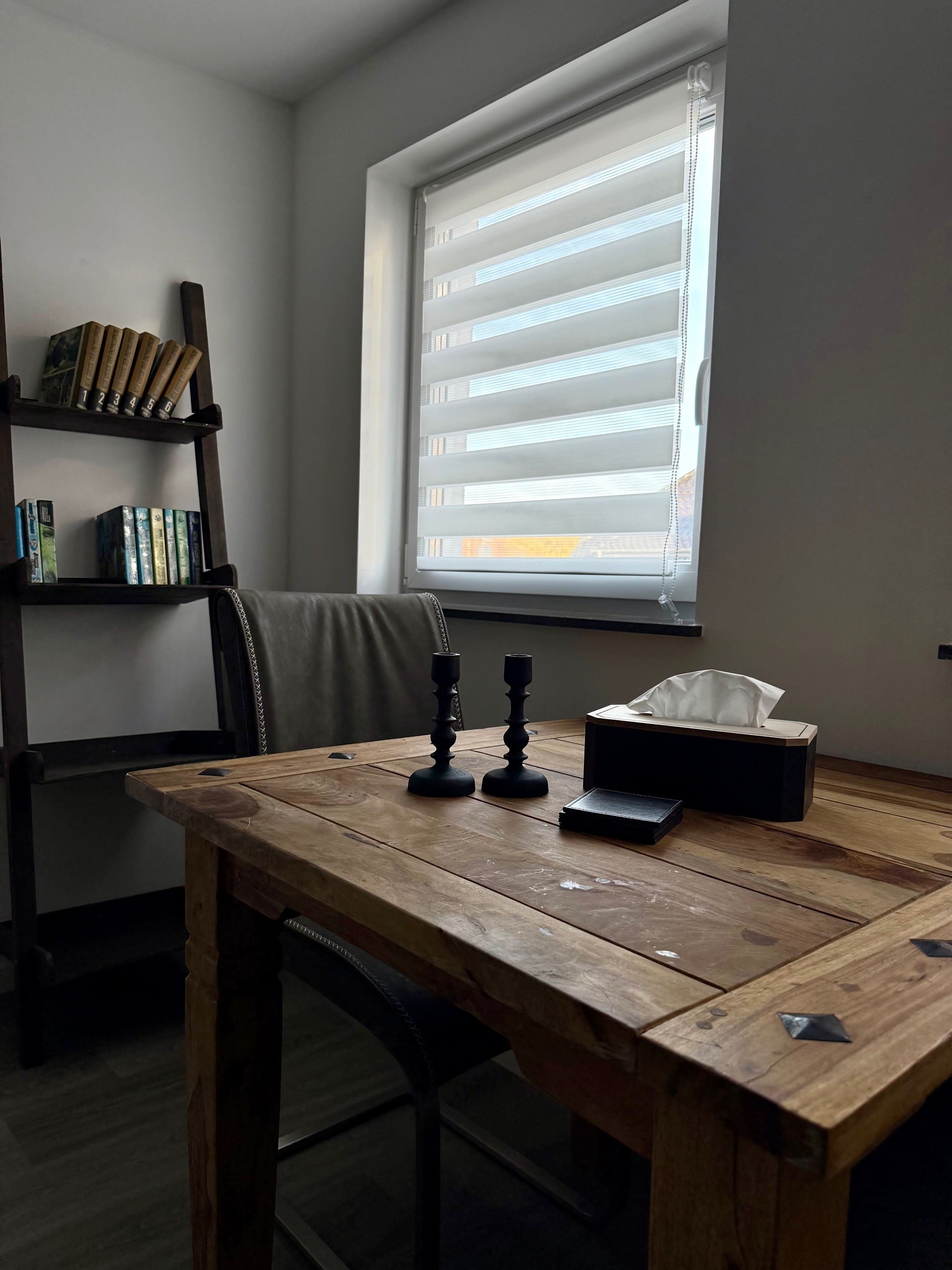Apartment 004